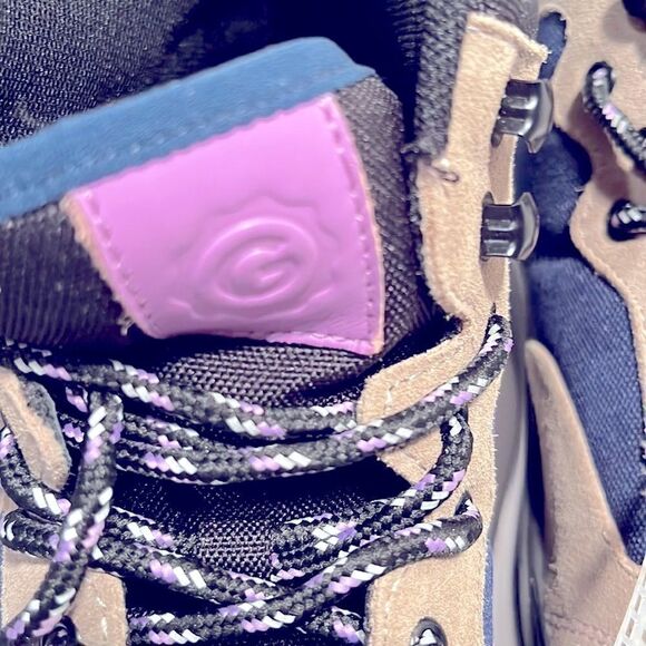 Nwt Greats platform hiking boots w/ reflective laces - Picture 6 of 6